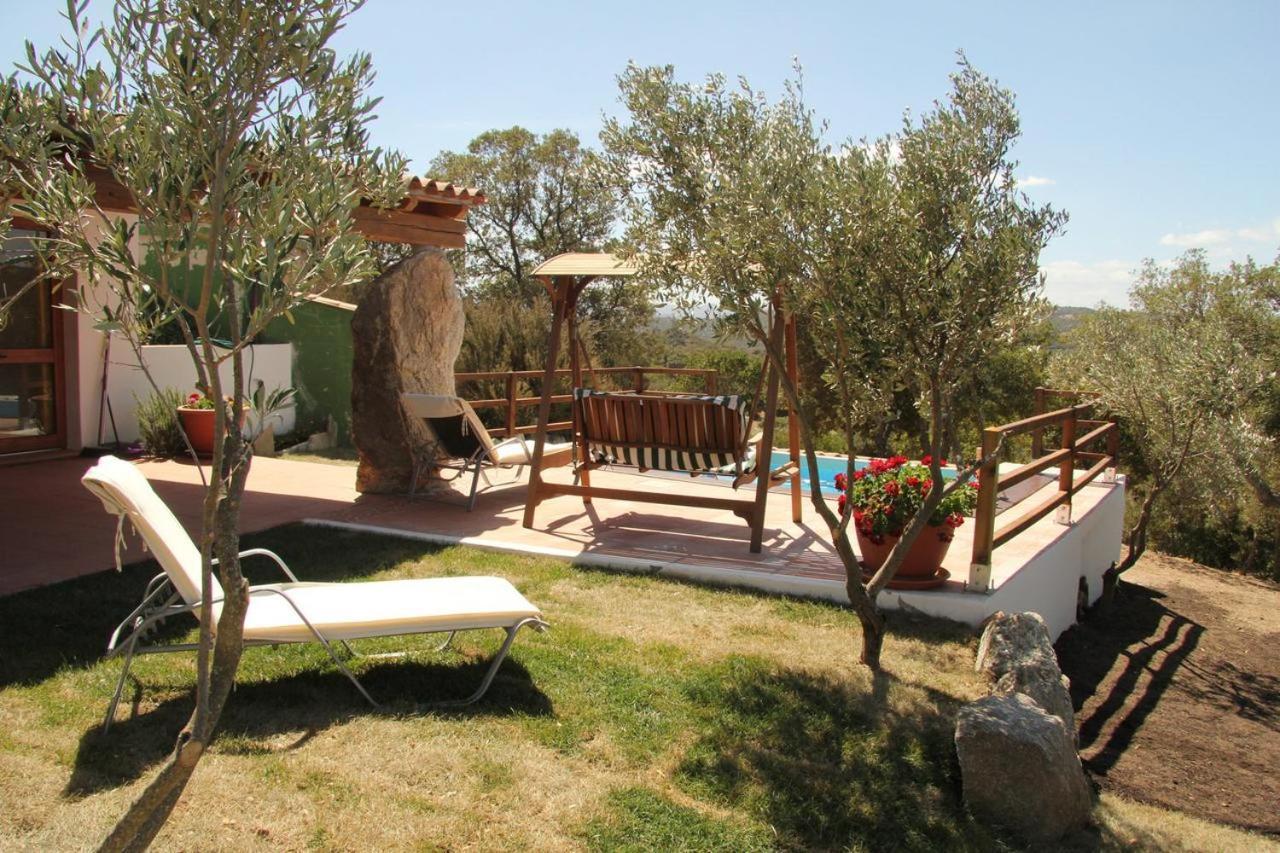 Résidence Villa Smeralda Telti Extérieur photo