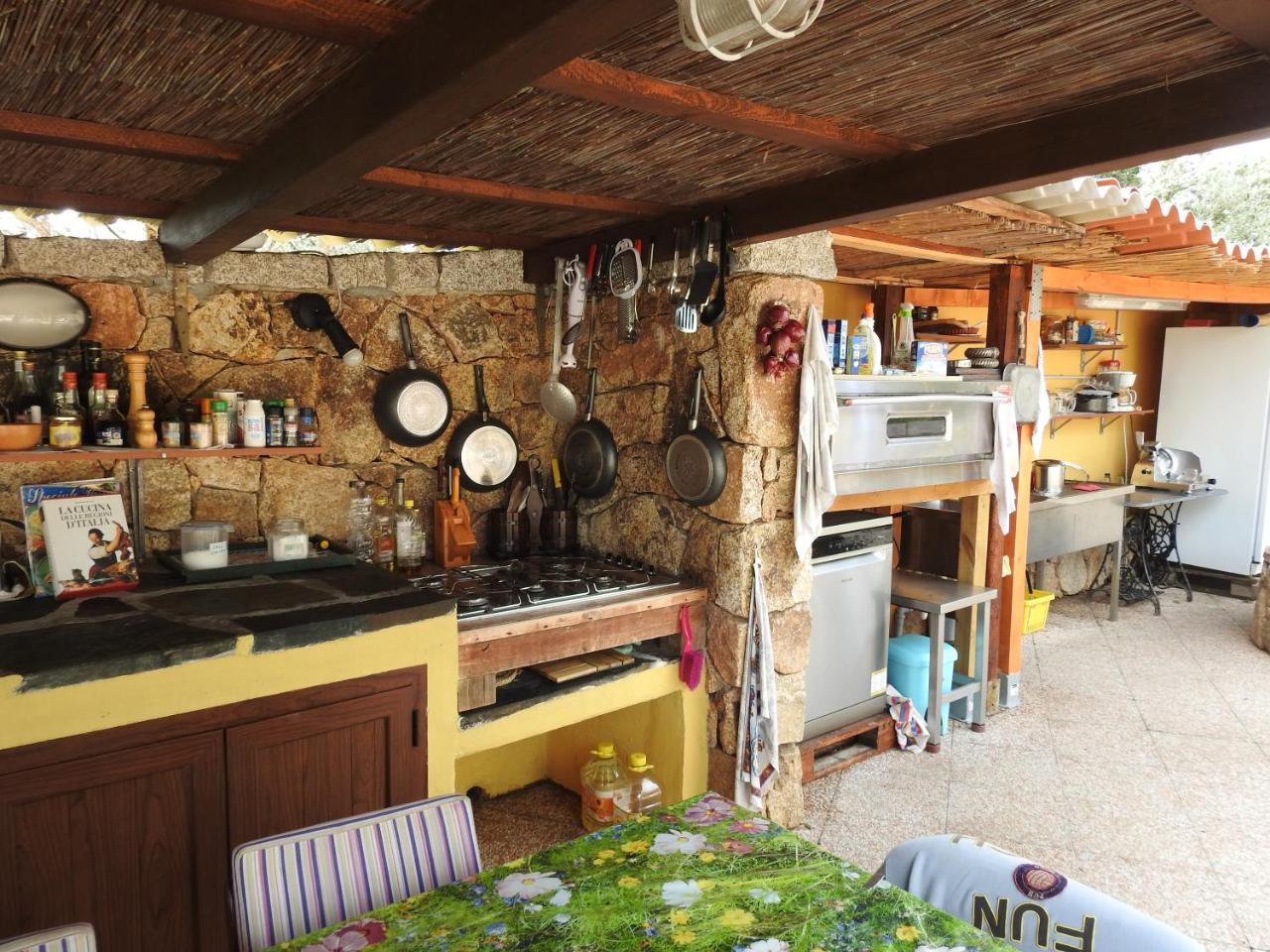 Résidence Villa Smeralda Telti Extérieur photo