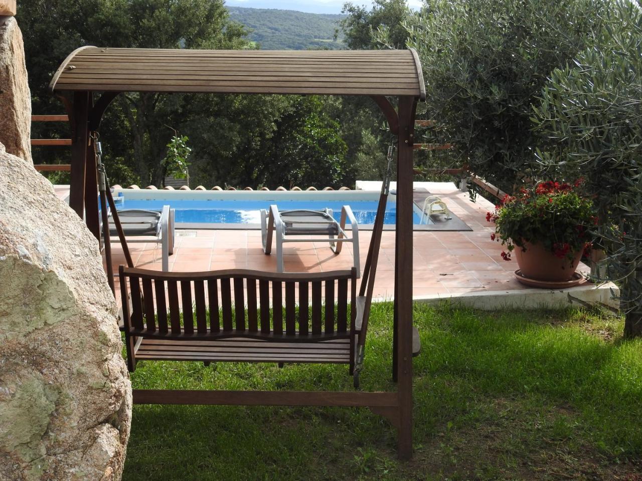 Résidence Villa Smeralda Telti Extérieur photo
